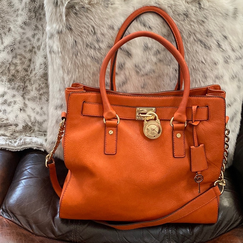 Authentic Michael Kors Bag with Lock and Key 🔐